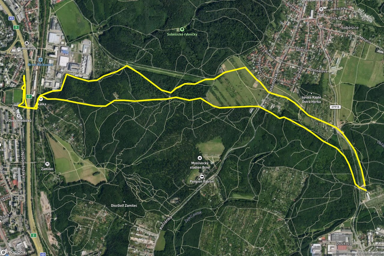 Podhájí – Pařezí 8 km loop seen over 3D terrain