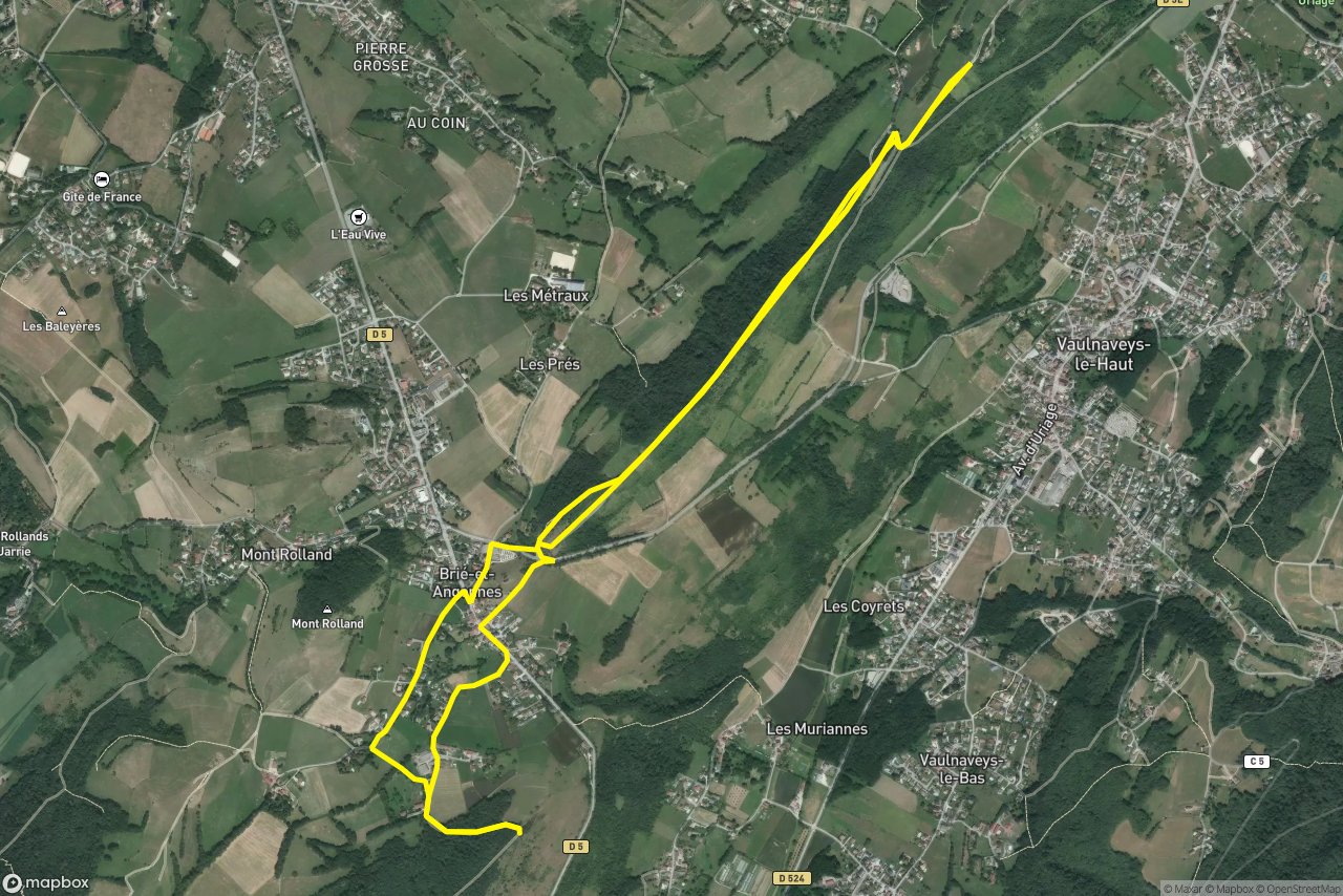 Chemin des Grandières – Chemin des Hache 8 km loop seen over 3D terrain